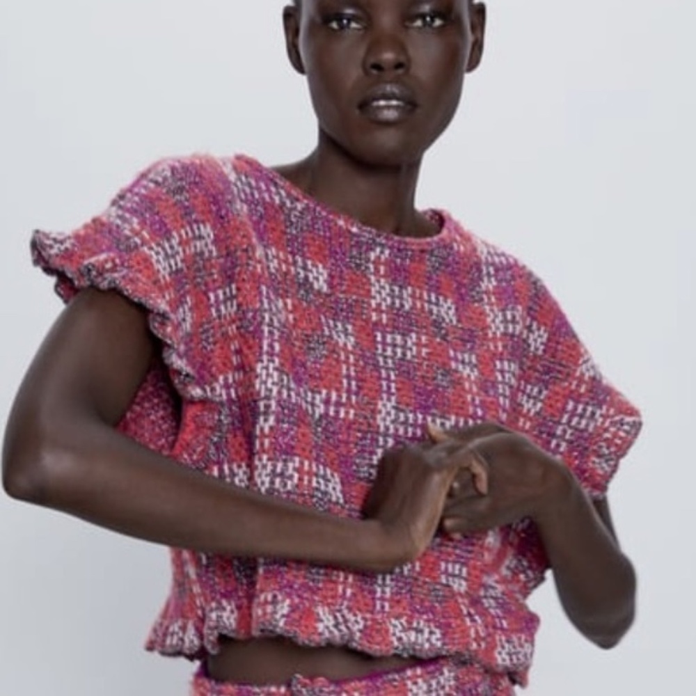 ZARA Ruffled Knit Crop Top